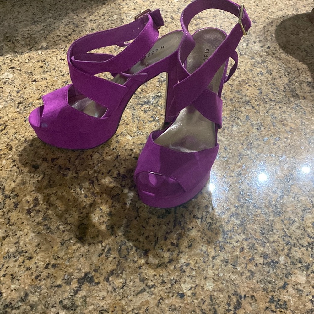 Purple, Steve Madden girl